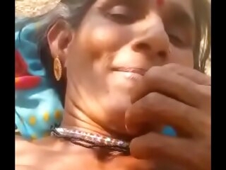 desi village aunty pissing and fucking