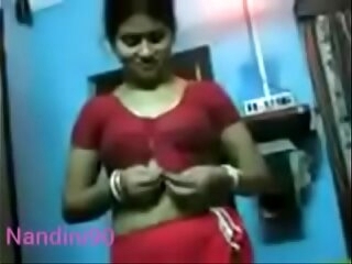 Betrothed wife fuck prevalent white-hot saree with an increment of blouse